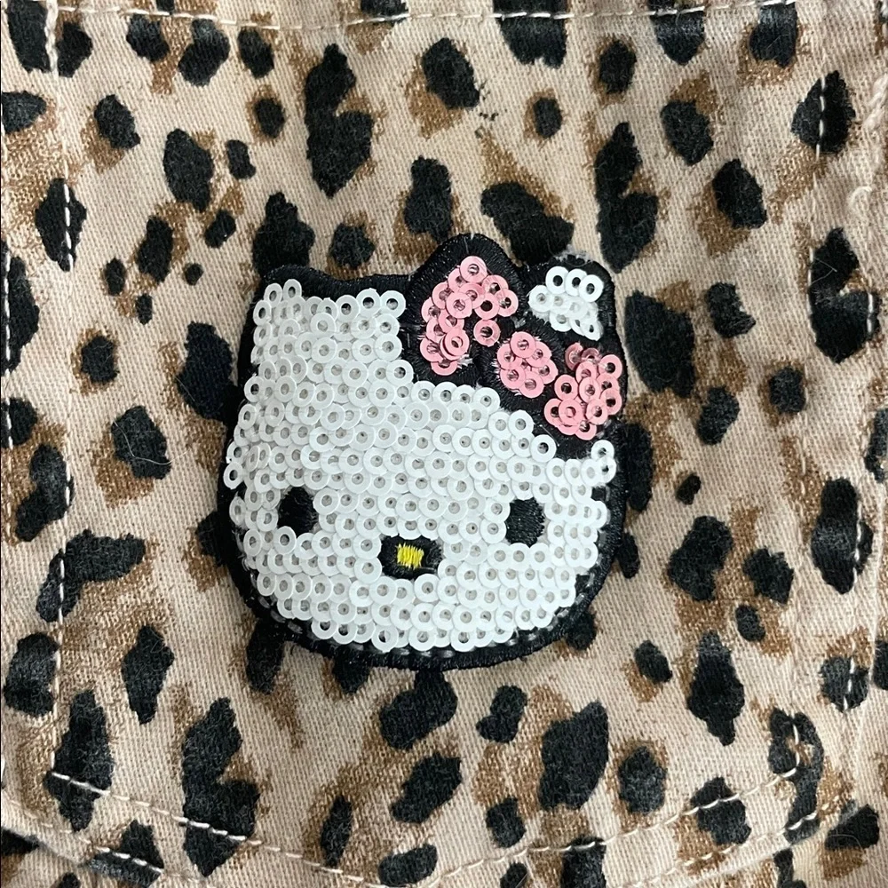 Hello Kitty Leopard 🐆 Print Jacket